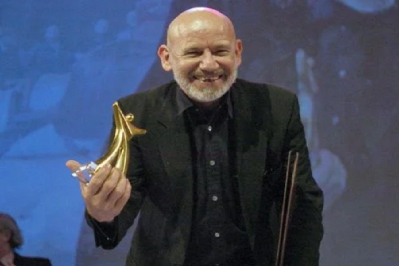 JCC 2006 - Après l'Homme de cendre en 1986, le réalisateur tunisien Nouri Bouzid remporte son deuxième Tanit D'or pour Making Of.