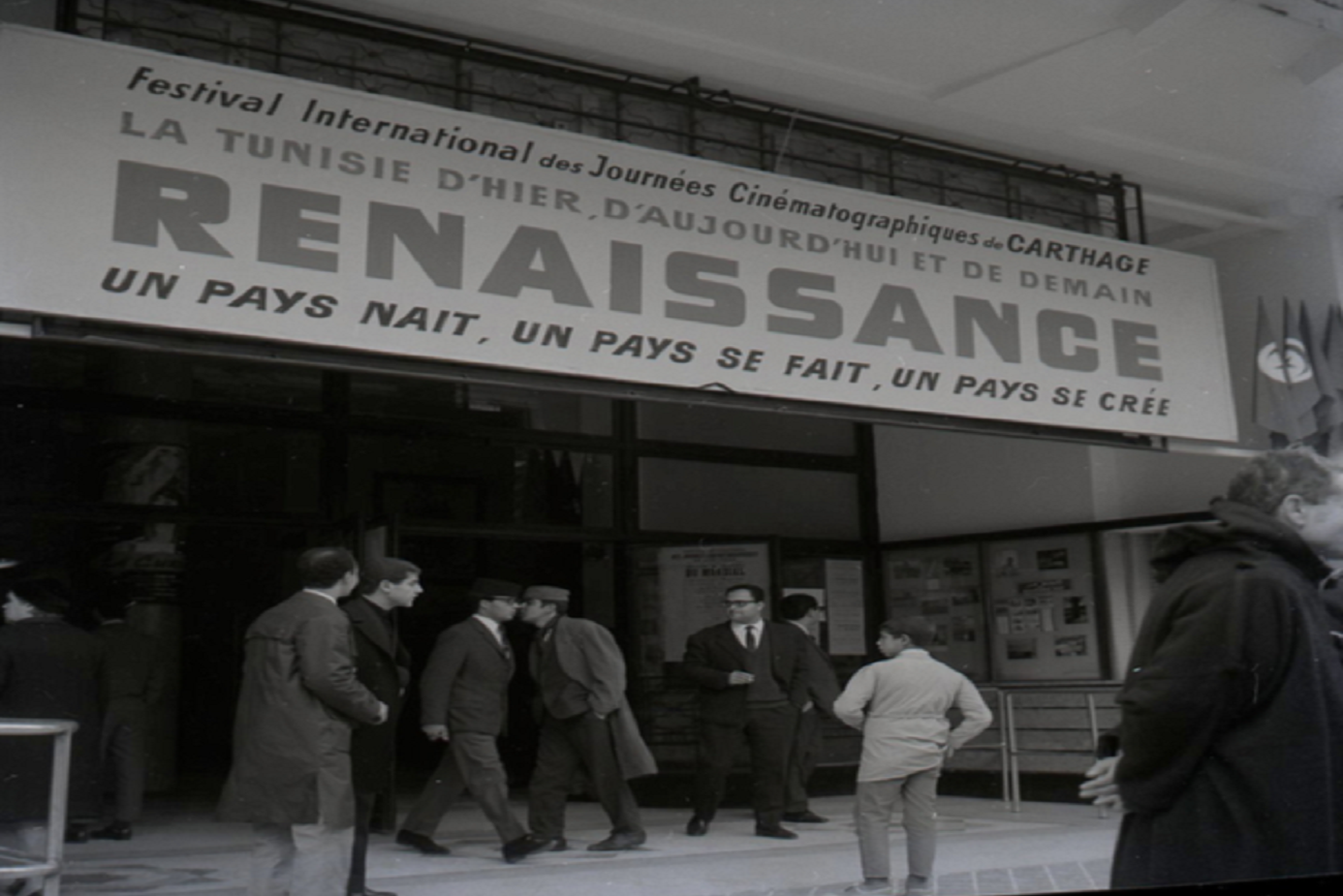 In 1968, the JCC, a censorship-free festival, hosted the one and only exceptional screening of the film 'Renaissance' about Tunisia's struggle for independence. This documentary was commissioned by <br />Tahar Cheriaa and directed by the renowned documentarian Mario Ruspoli. However, it has been banned in Tunisia ever since due to its non-conformity with the official narrative.