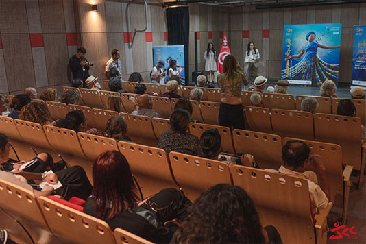 The ceremony of the awarding of the Parallel Takmil 